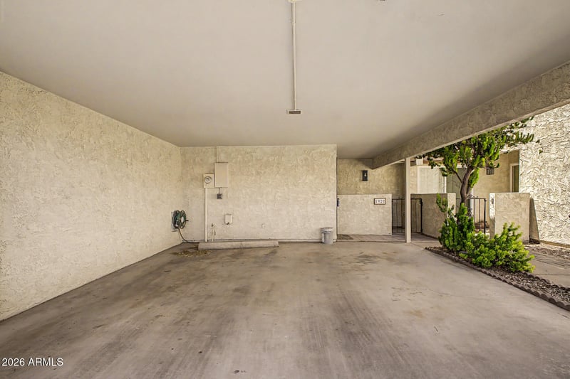 1927 Duke Dr, Tempe, AZ 85283