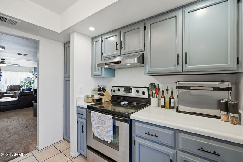 1927 E Hampton Ave #207, Mesa, AZ 85204