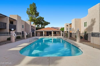 1927 Hampton Ave #207, Mesa, AZ 85204
