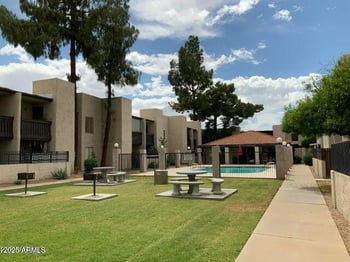 1927 Hampton Ave #260, Mesa, AZ 85204