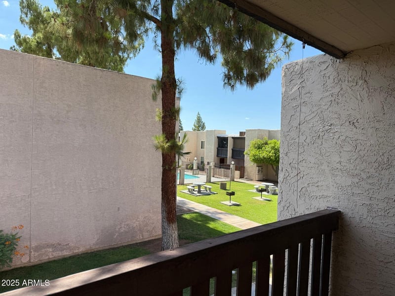 1927 Hampton Ave #260, Mesa, AZ 85204