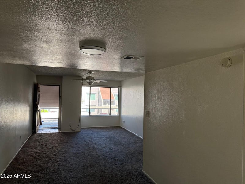 1927 Hampton Ave #260, Mesa, AZ 85204
