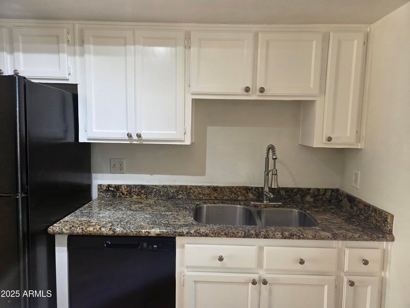 1927 Hampton Ave #263, Mesa, AZ 85204