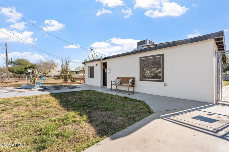 1927 Lawrence Rd, Phoenix, AZ 85015