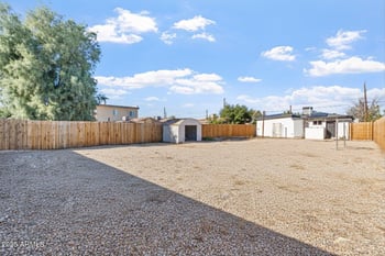 1927 Lawrence Rd, Phoenix, AZ 85015