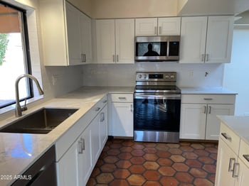 1927 Linger Ln, Phoenix, AZ 85020