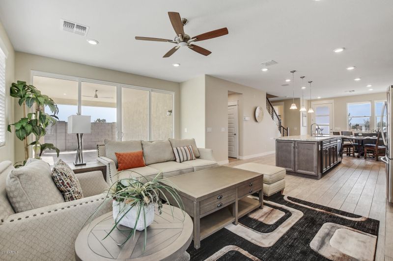 1927 W 21st Ave, Apache Junction, AZ 85120