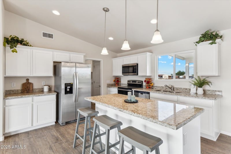 19272 Audrey Ln, Surprise, AZ 85387