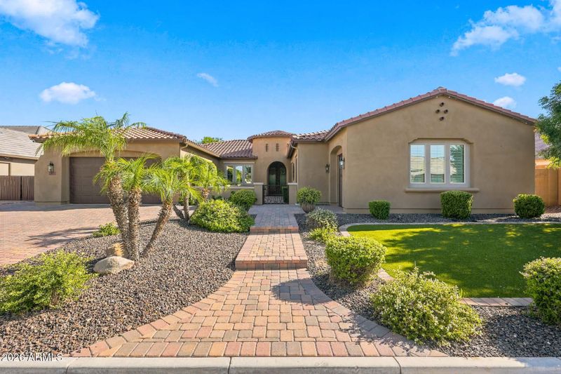 19277 E Walnut Rd, Queen Creek, AZ 85142