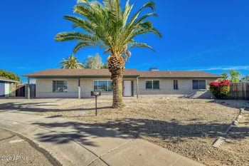 1928 Kristal Way, Phoenix, AZ 85027