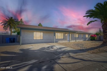 1928 Kristal Way, Phoenix, AZ 85027