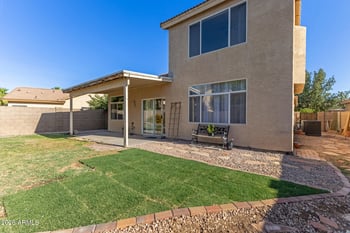 1928 Saratoga St, Gilbert, AZ 85296