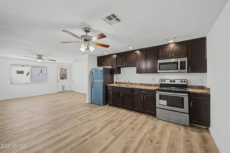1929 69th Dr, Phoenix, AZ 85035