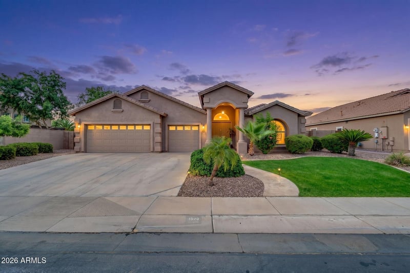 1929 Cole Dr, Gilbert, AZ 85295
