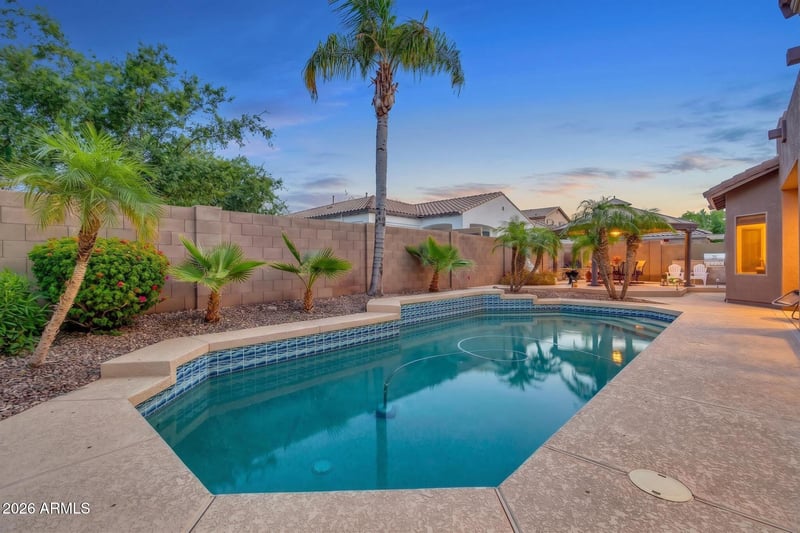 1929 Cole Dr, Gilbert, AZ 85295