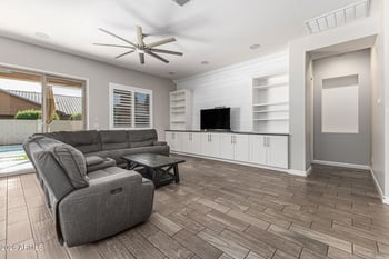 19293 Carriage Way, Queen Creek, AZ 85142