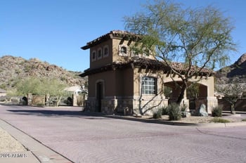 1930 E Desert Willow Dr, Phoenix, AZ 85048