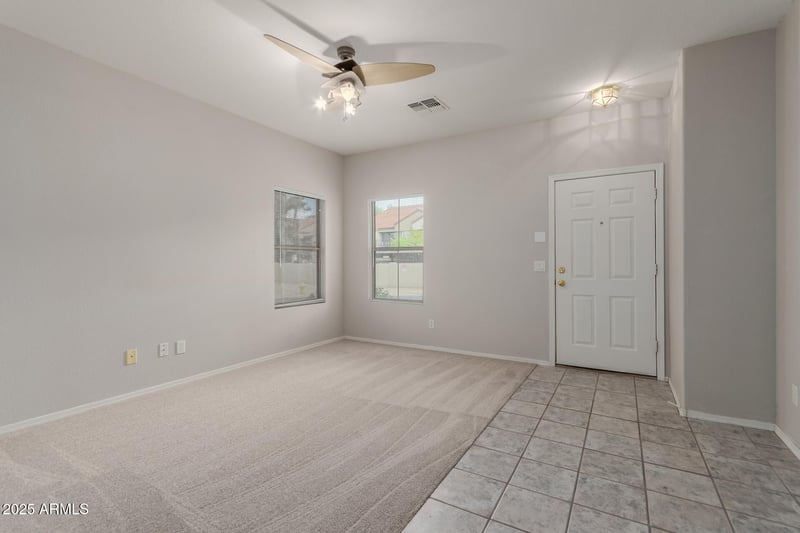1930 Hayden Ln #110, Tempe, AZ 85281