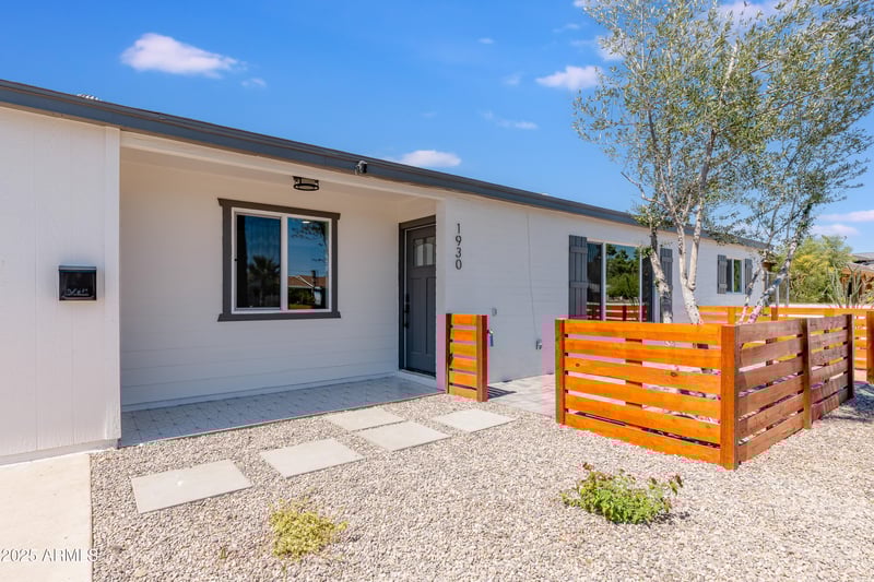 1930 Missouri Ave, Phoenix, AZ 85015