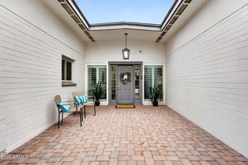 1930 W Joan De Arc Ave, Phoenix, AZ 85029