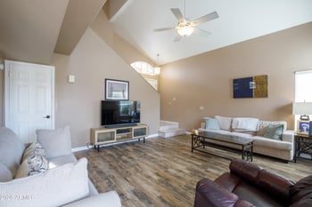 19306 N 76th Ave, Glendale, AZ 85308