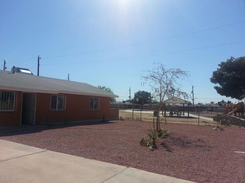 1931 E Carver Dr, Phoenix, AZ 85040