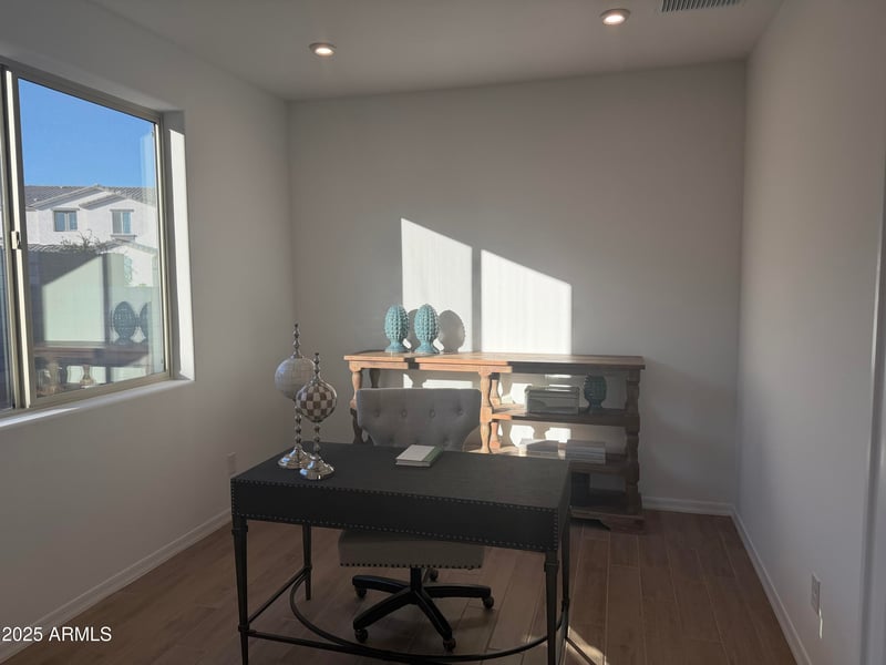 19311 Valle Vista Way, Litchfield Park, AZ 85340