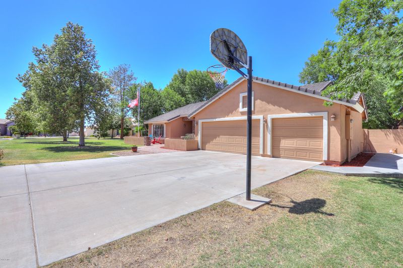 19314 E Silver Creek Ln, Queen Creek, AZ 85142