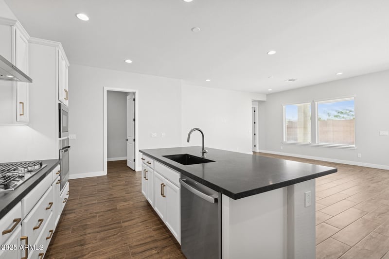 19317 San Juan Ave, Litchfield Park, AZ 85340