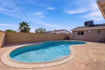 1932 Palmcroft Dr, Tempe, AZ 85282
