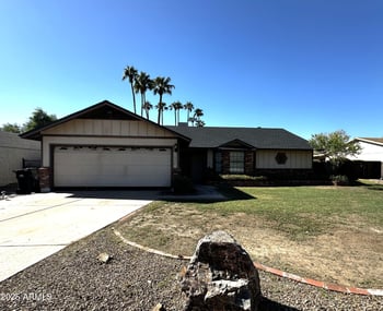 1932 Harris Dr, Mesa, AZ 85203