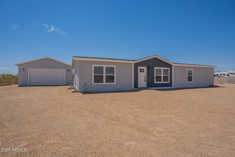 1932 Starr Rd, Apache Junction, AZ 85119