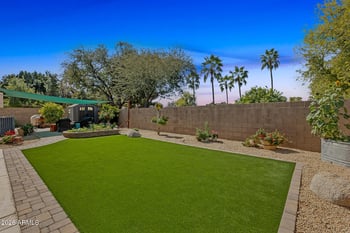 19322 66th Ave, Glendale, AZ 85308