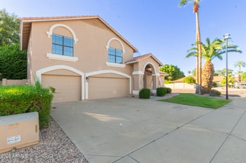 19322 74th Dr, Glendale, AZ 85308