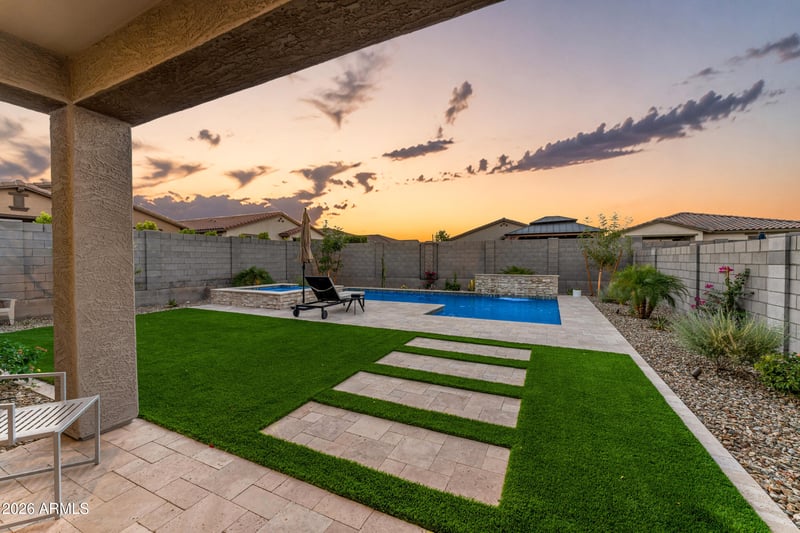 19326 W Badgett Ln, Litchfield Park, AZ 85340