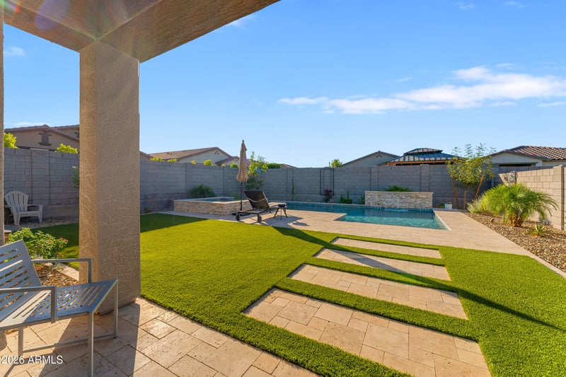 19326 W Badgett Ln, Litchfield Park, AZ 85340