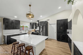1933 Marquette Dr, Gilbert, AZ 85234
