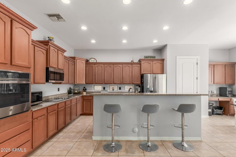 1933 Lafayette Ave, Gilbert, AZ 85298