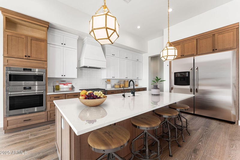 1933 Long Rifle Rd, Phoenix, AZ 85086