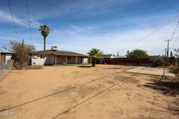 1933 W Mitchell Dr, Phoenix, AZ 85015