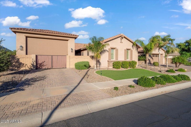 19334 Walnut Rd, Queen Creek, AZ 85142