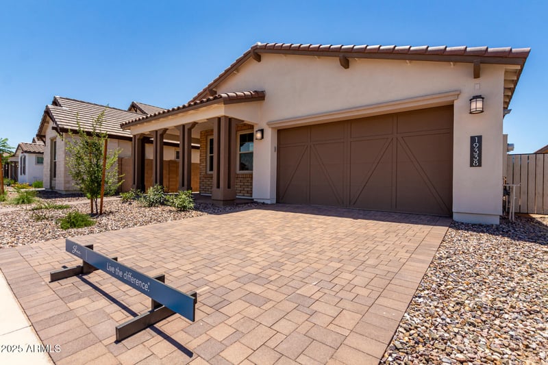 19338 212th Pl, Queen Creek, AZ 85142