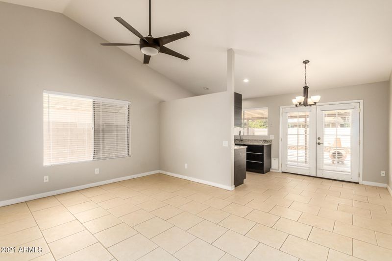 1934 E Grandview Dr, Phoenix, AZ 85022