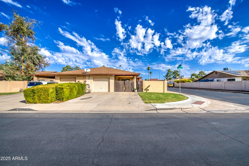 1934 Inverness Ave, Mesa, AZ 85204