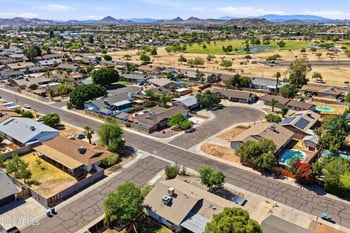 1934 Kristal Way, Phoenix, AZ 85027