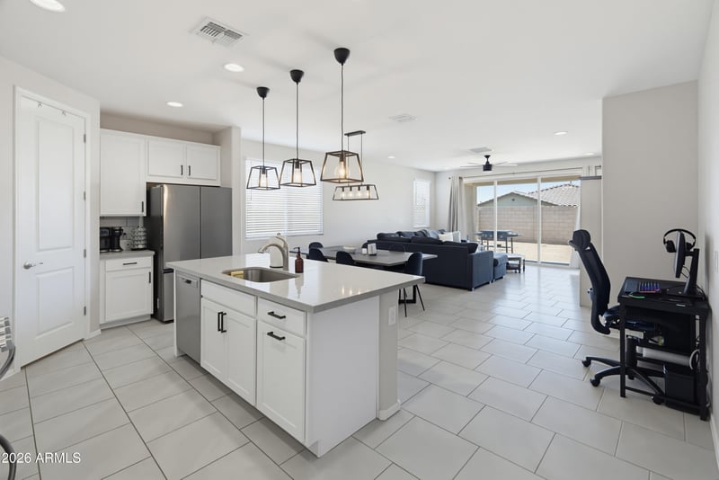 19341 Annika Dr, Litchfield Park, AZ 85340