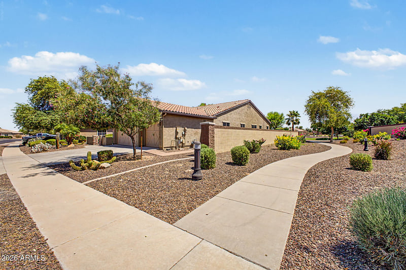 19345 Medlock Dr, Litchfield Park, AZ 85340