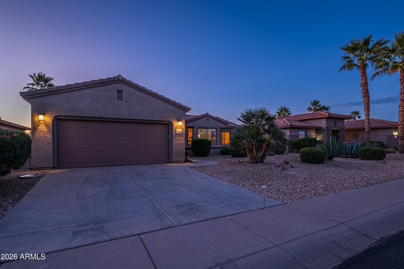 19346 N Echo Rim Dr, Surprise, AZ 85387