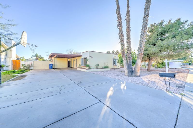 1935 E Oxford Dr, Tempe, AZ 85283