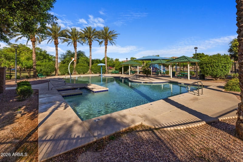 1935 N 78th Dr, Phoenix, AZ 85035